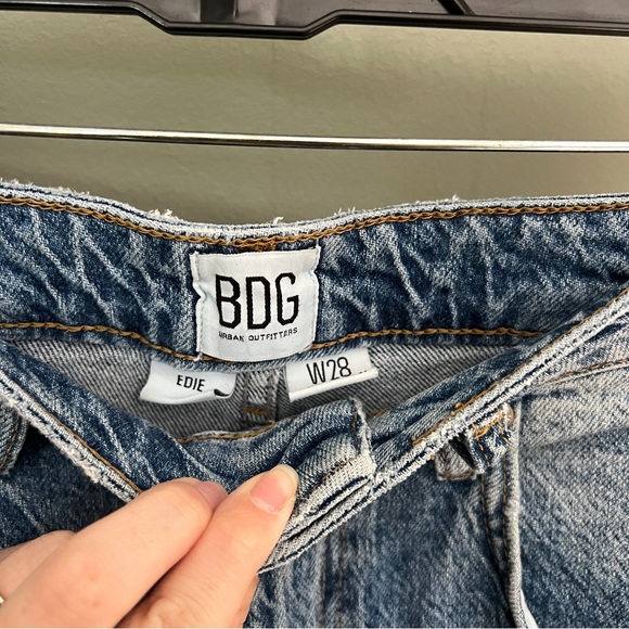 BDG Edie Jeans - Picture 4 of 11